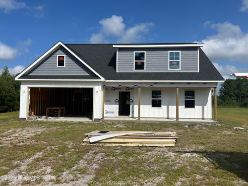 77 Sandy Ln, Hampstead, NC, 28443-2961 | Card Image