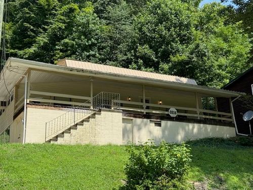 215 Private Road 2913, Pedro, OH, 45659-8605 | Card Image