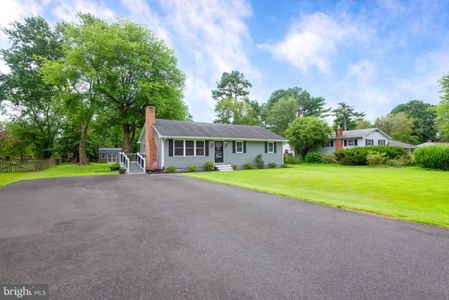28003 Woods Rd, EASTON, MD, 21601-7249 | Card Image