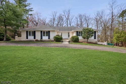 131 Lawrence Dr, Short Hills, NJ, 07078-3123 | Card Image