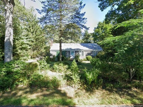 52 Maryalice Ln, Hyannis, MA, 02601-2635 | Card Image