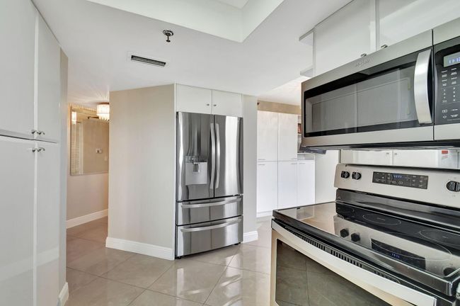 APT-302 - 6372 La Costa Dr, Condo with 3 bedrooms, 3 bathrooms and null parking in Boca Raton FL | Image 6