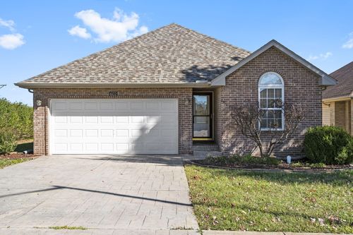 602 S Casa Grande Ave, Springfield, MO, 65802-7505 | Card Image