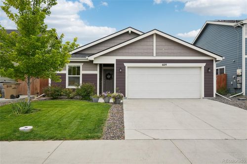 609 S Hoover Ave, Fort Lupton, CO, 80621-1200 | Card Image