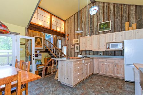 4525 River Rd W, Delta, BC, V4K1R9 | Card Image