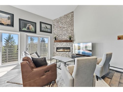 304-9825 Ryan Gulch Rd, Silverthorne, CO, 80498-5563 | Card Image