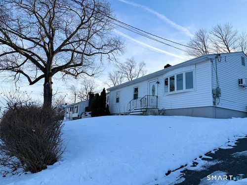 7 Beechwood Dr, Danbury, CT, 06810-7005 | Card Image