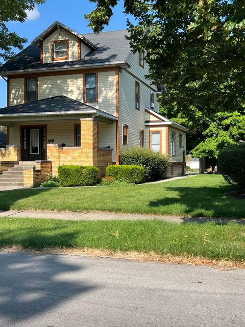 406 N Main St, Ada, OH, 45810-1024 | Card Image