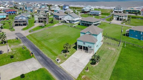 3228 Castle Dr, Crystal Beach, TX, 77650 | Card Image