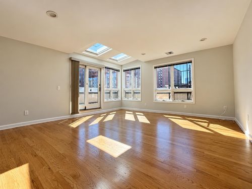 14-300 Hudson St, Hoboken, NJ, 07030 | Card Image