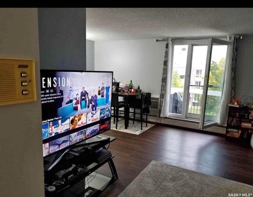 43-43 Centennial St, Regina, SK, S4S6P8 | Card Image