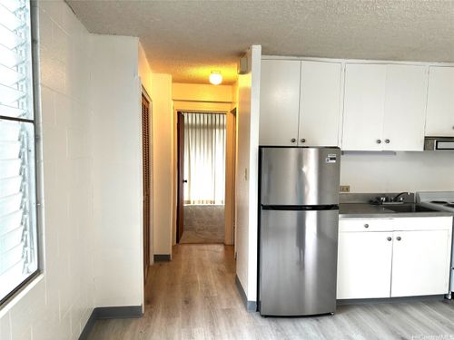 apt-206-1521 Halekula Way, Honolulu, HI, 96822-4915 | Card Image