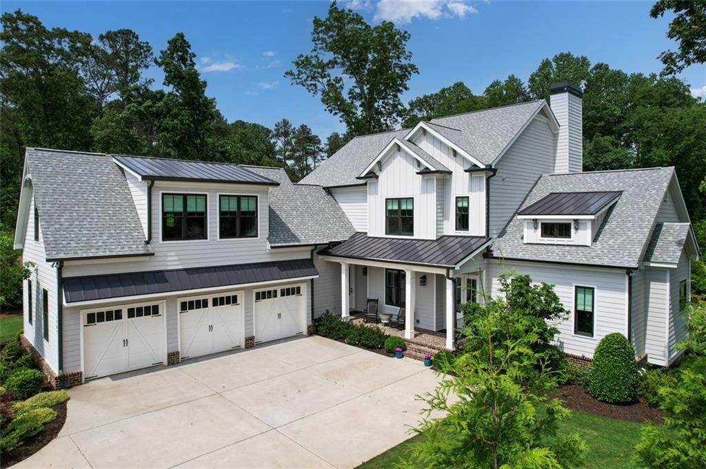 Bon Endriot Ct, Alpharetta, GA 30004