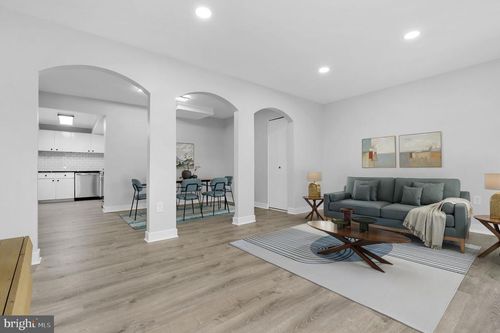 6-ef-2420 Sun Valley Cir, SILVER SPRING, MD, 20906-2230 | Card Image