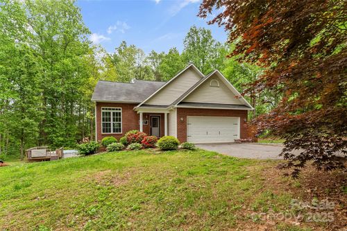 4927 Gateway Dr, Claremont, NC, 28610-8059 | Card Image