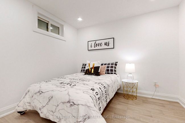 42 Coventry Crt, House other with 7 bedrooms, 5 bathrooms and 2 parking in Richmond Hill ON | Image 30