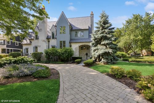437 County Line Rd, Hinsdale, IL, 60521-2404 | Card Image
