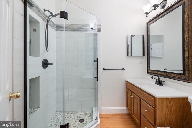 5722 Pond View Ln, House other with 4 bedrooms, 4 bathrooms and null parking in Broad Run VA | Image 75