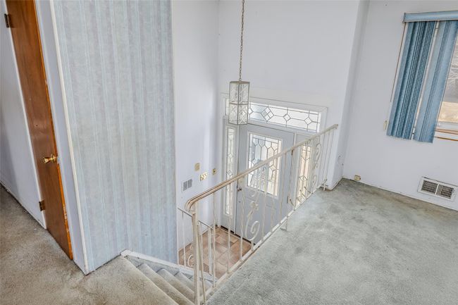 65 Byron Way, House other with 4 bedrooms, 2 bathrooms and null parking in Oakdale NY | Image 4