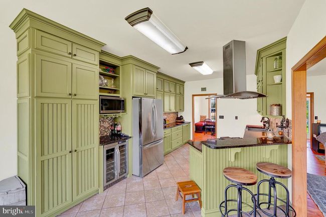 1058 Marsh Hawk Way, House other with 4 bedrooms, 4 bathrooms and null parking in Shepherdstown WV | Image 16