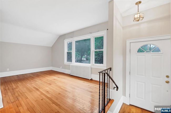 38 Lynn St, House other with 4 bedrooms, 2 bathrooms and null parking in Harrington Park NJ | Image 5