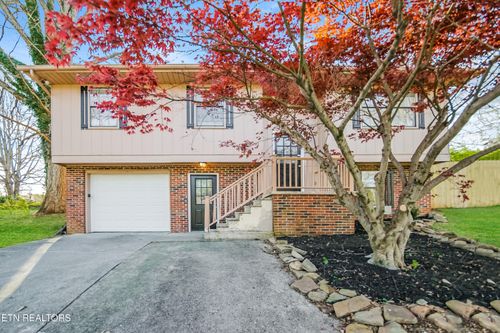 1904 Highland Rd, Maryville, TN, 37801-5434 | Card Image