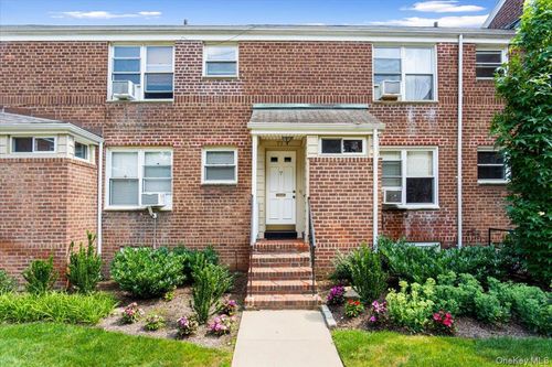 apt-2a-77 Edwards St, Roslyn Heights, NY, 11577-1289 | Card Image