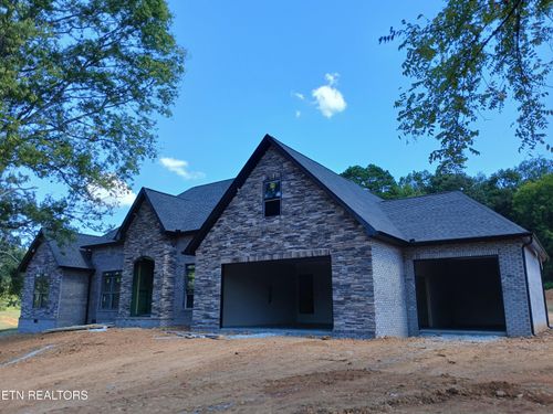 834 Sophie Dr, Greenback, TN, 37742-3018 | Card Image