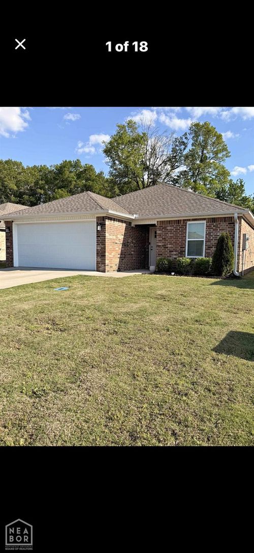 5735 Brookshire Dr, Jonesboro, AR, 72401-9247 | Card Image