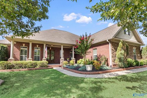 2911 Chantry Pl Se, Gurley, AL, 35748-8038 | Card Image