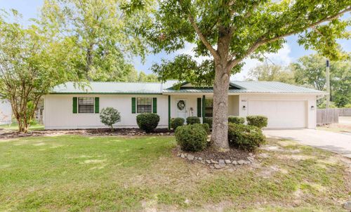 8052 Cindy Dr, Benton, AR, 72019-7383 | Card Image
