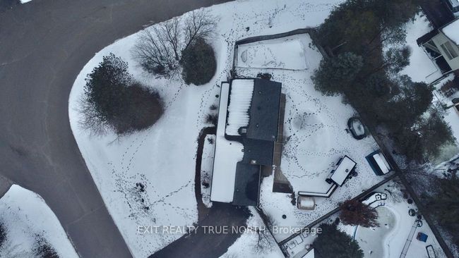 66 Willow Landing Rd, House other with 4 bedrooms, 3 bathrooms and 6 parking in Midhurst ON | Image 35