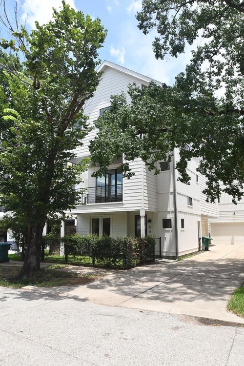 818 Knox St, Houston, TX, 77007-5118 | Card Image