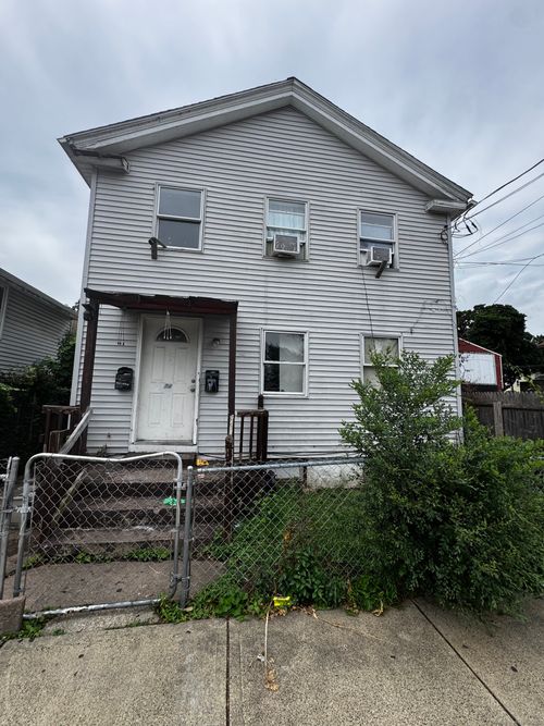 74 Fillmore St, New Haven, CT, 06513-3608 | Card Image