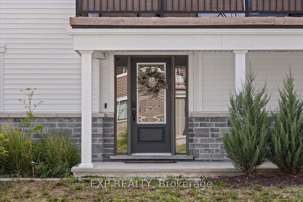 Residential in Barrhaven 3