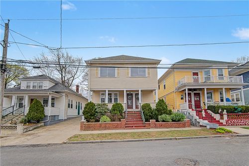 132 Washington Ave, Providence, RI, 02905-4332 | Card Image