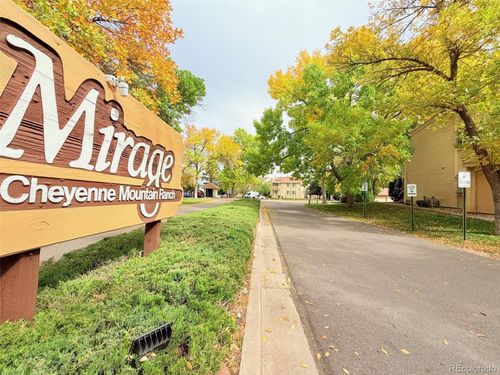 840 Tenderfoot Hill Rd, Colorado Springs, CO, 80906-4015 | Card Image