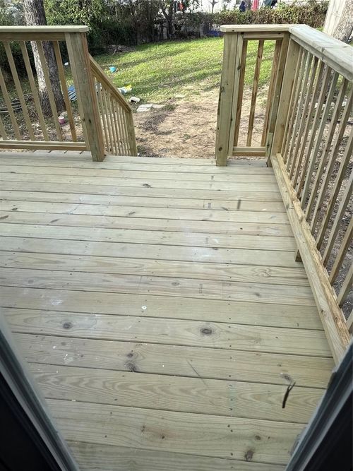 822 Oak St, Grand Prairie, TX, 75050-5850 | Card Image