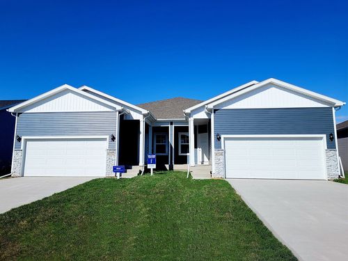 4764 172nd St, Urbandale, IA, 50323-2807 | Card Image