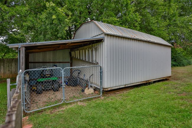 8770 Rector Rd, House other with 4 bedrooms, 4 bathrooms and null parking in Sanger TX | Image 38