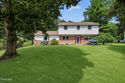 5 Thunderbird Dr, Ballston Lake, NY, 12019-9251 | Card Image