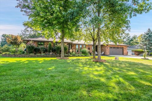 24025 Timberwood Dr, Minooka, IL, 60447-9251 | Card Image