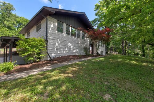 609 Crestview Ln, Morehead, KY, 40351-1061 | Card Image