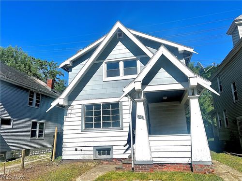 987 E 131st Street, Cleveland, OH, 44108 | Card Image