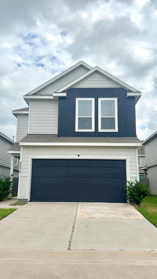 22214 Sovereign Heights Ln, Houston, TX, 77073-1390 | Card Image