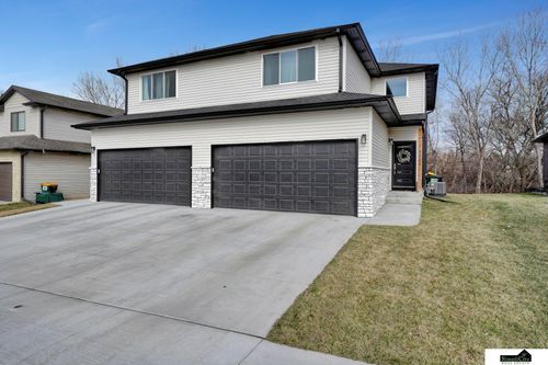 6204 Franciscan Dr, Lincoln, NE, 68526-6059 | Card Image