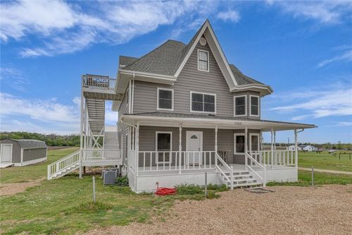 1940 E Highland Road, Waxahachie, TX, 75167 | Card Image