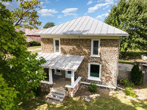 6944 Fremont Rd, Blanchard, MI, 49310-9745 | Card Image