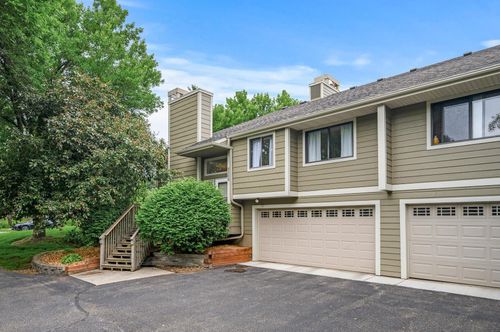 4508 Quantico Ln N, Plymouth, MN, 55446-2126 | Card Image