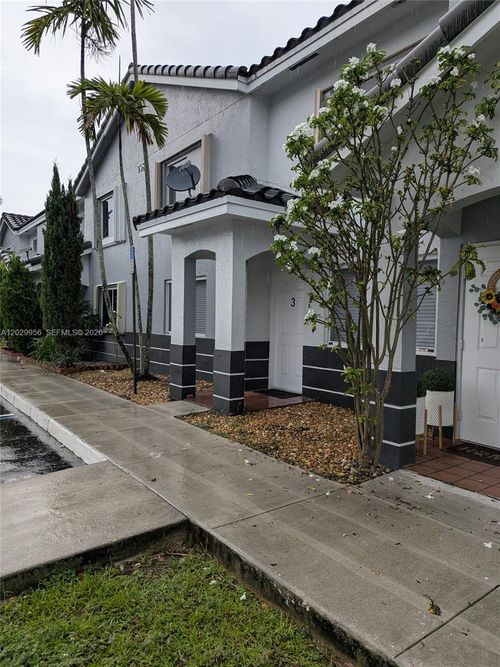 1703-7981 Sw 152nd Ave, Miami, FL, 33193-3223 | Card Image